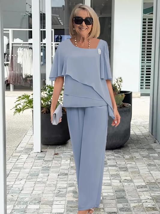 Stunning two-piece set for summer